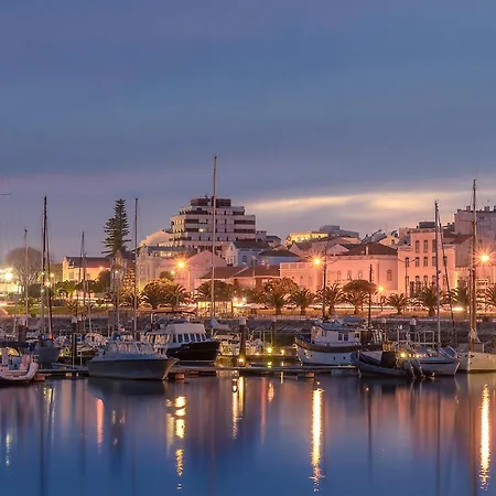 Casino & Apartamento